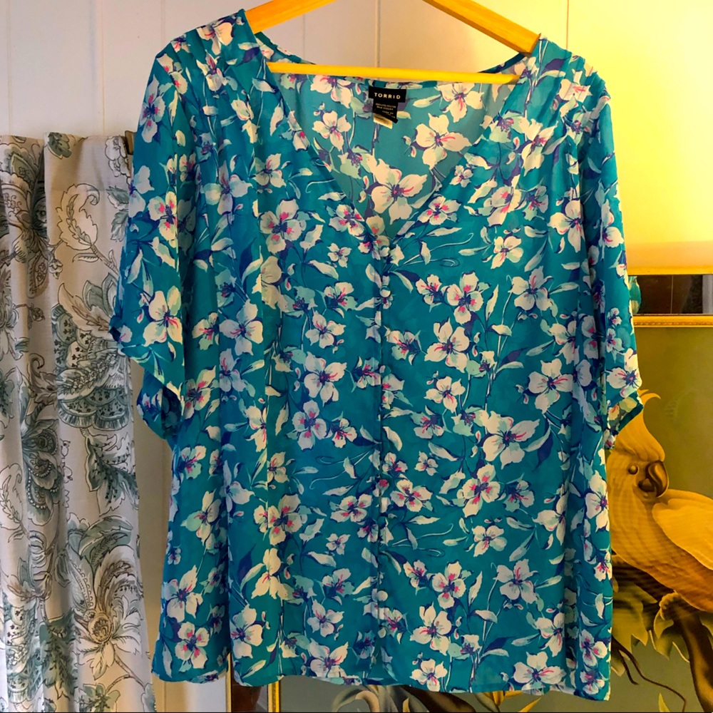 Torrid Retro Style Floral Top